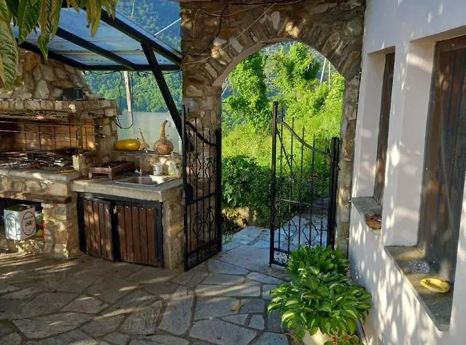 Orizontas Pilio * Kissos (Thessaly)